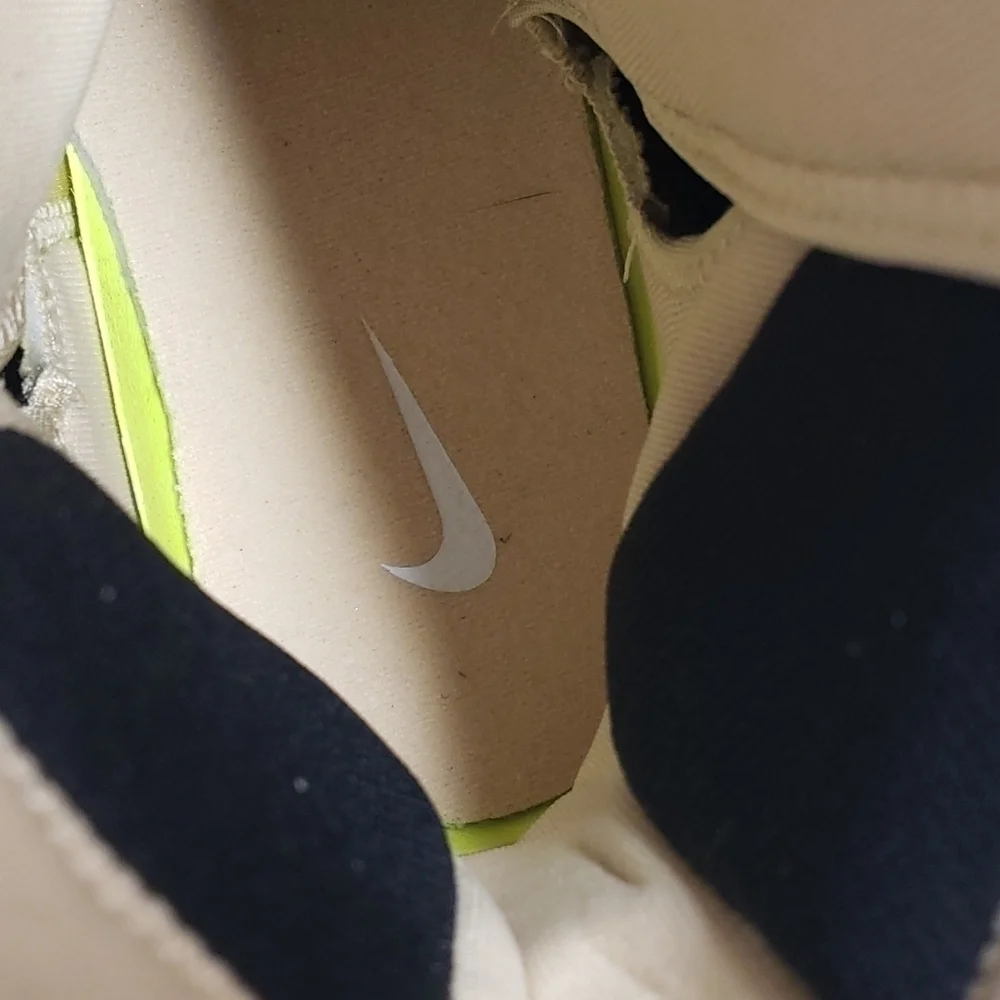 Nike force savage